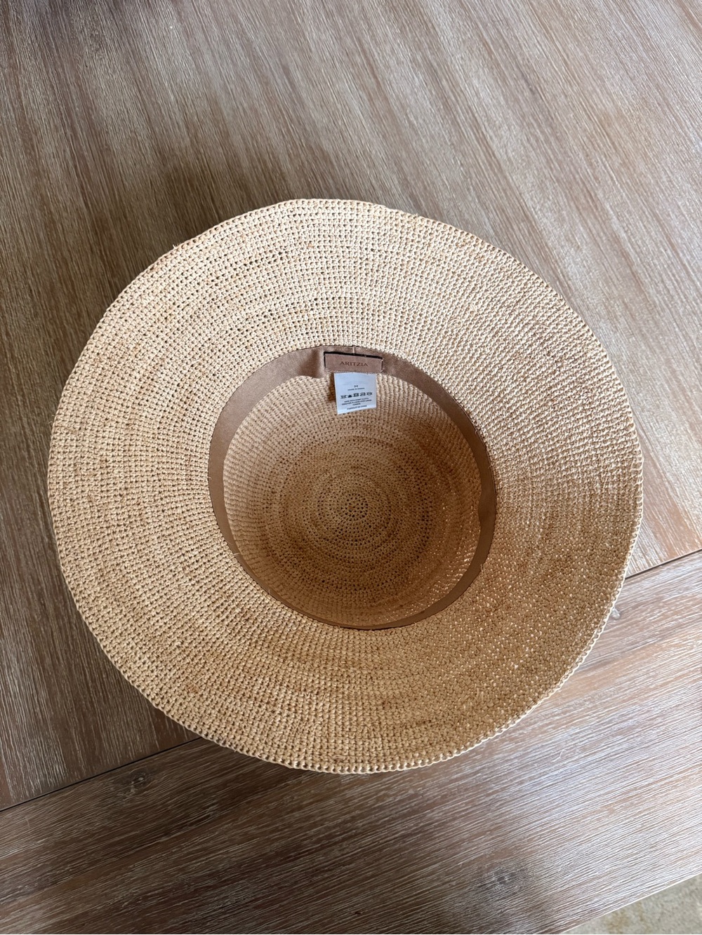 NWOT Aritzia, packable handmade sunbeam rafia short-brim straw hat, Medium - Picture 8 of 9